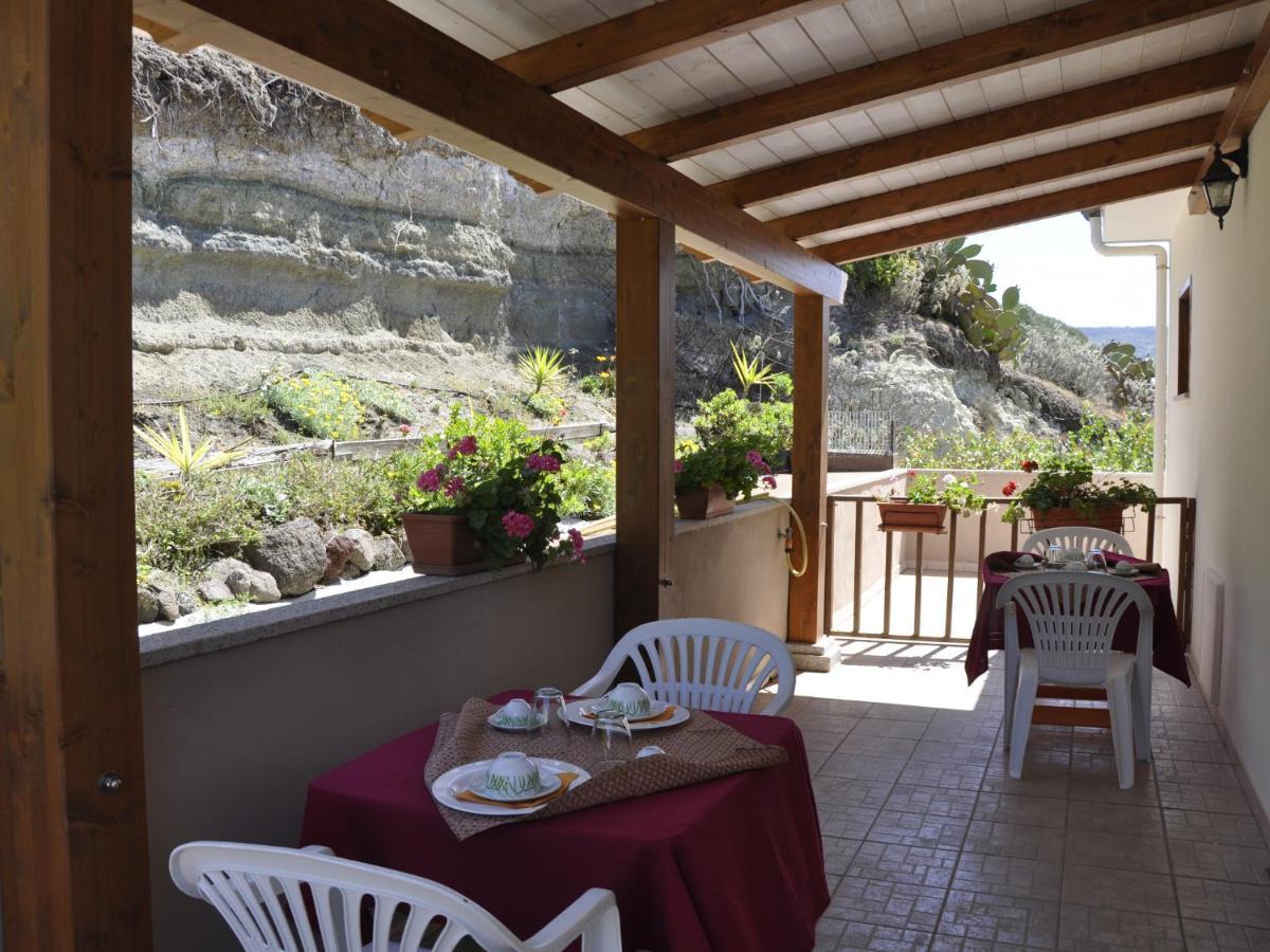 Bed & Breakfast Ajo A Casa Castelsardo Buitenkant foto