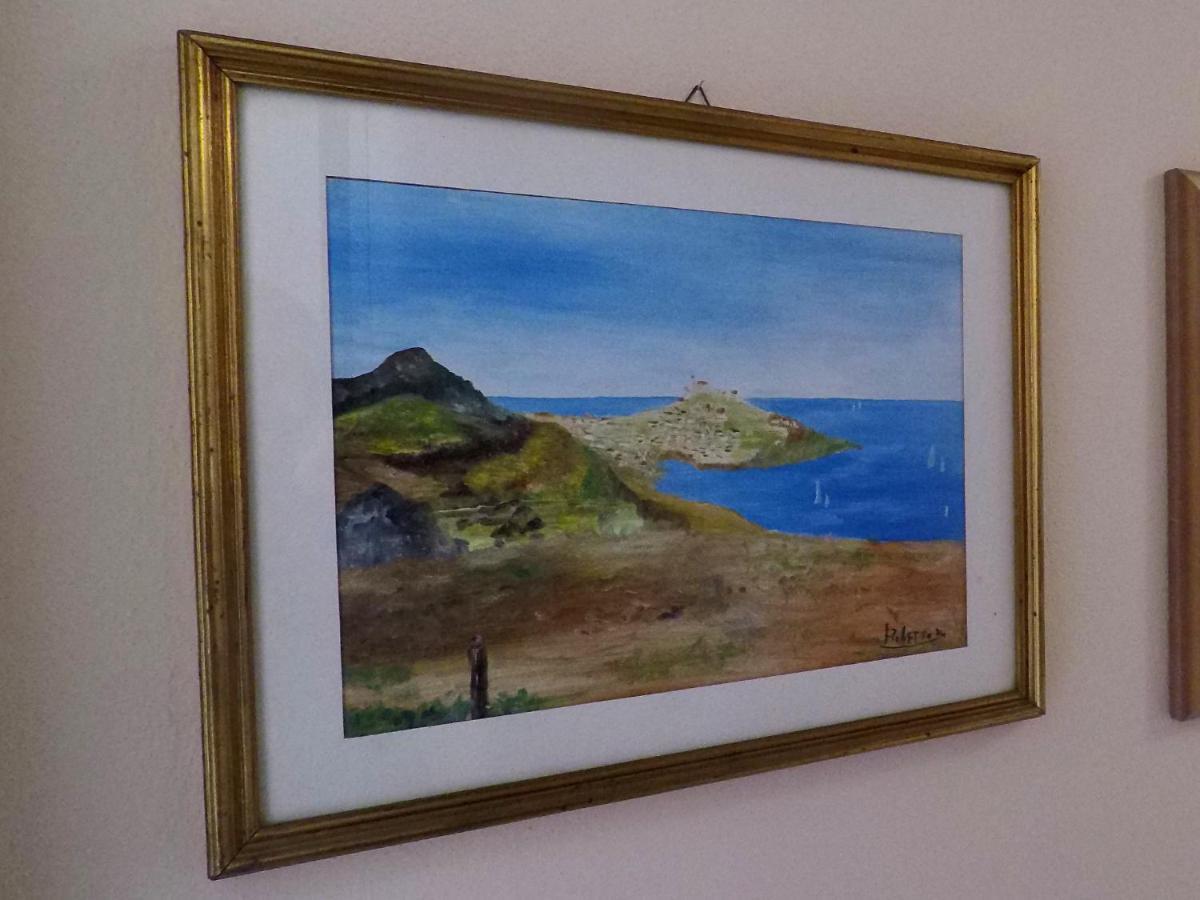 Bed & Breakfast Ajo A Casa Castelsardo Buitenkant foto