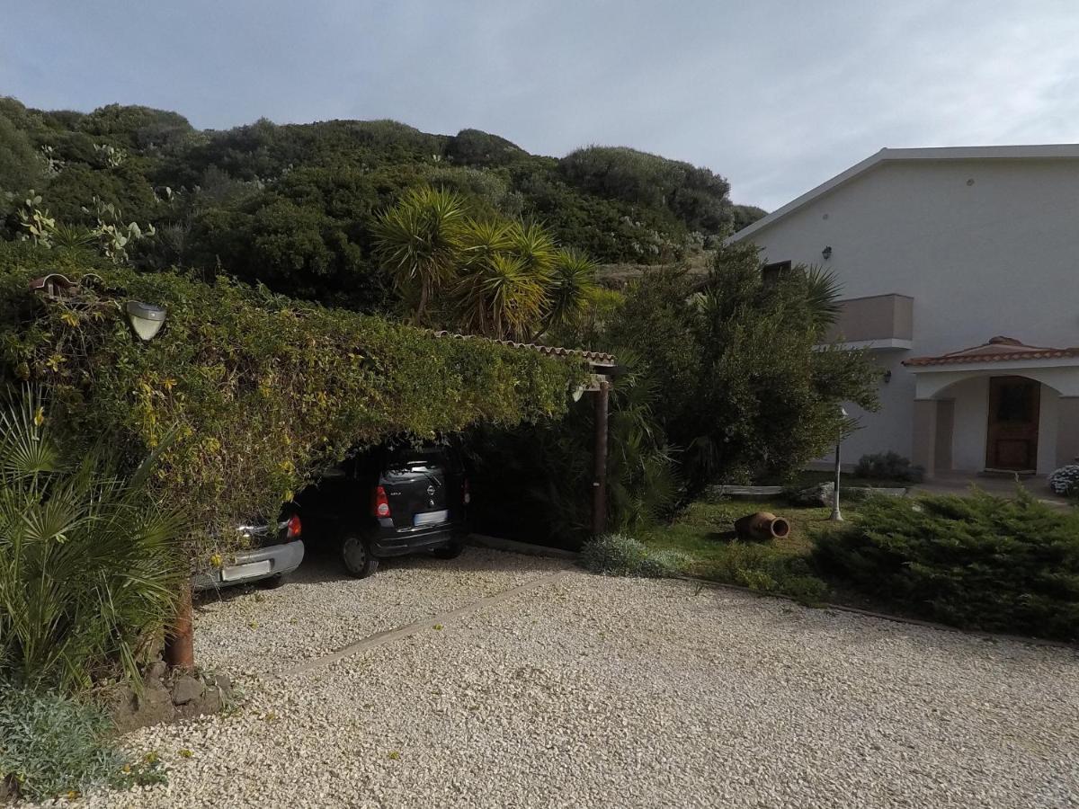 Bed & Breakfast Ajo A Casa Castelsardo Buitenkant foto
