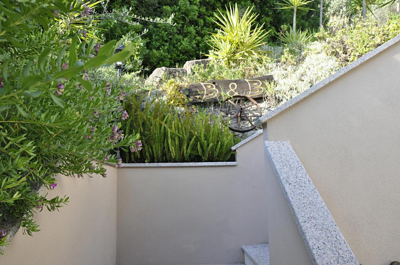 Bed & Breakfast Ajo A Casa Castelsardo Buitenkant foto